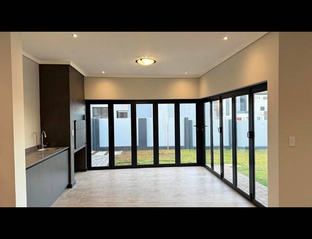 3 BEDROOM HOUSE FOR SALE IN FOUNTAINBROOK ESTATE